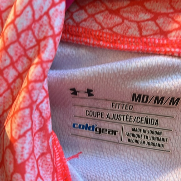 Under Armour Long Sleeved Size Medium Cold Gear Orange Zipper Front - Picture 5 of 7
